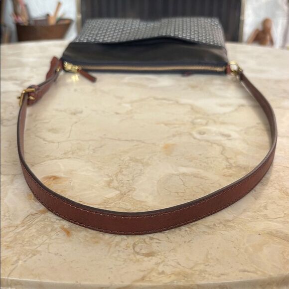 Fossil Fiona Vegan Leather Printed Large Crossbody Bag - Black/White - Picture 12 of 16